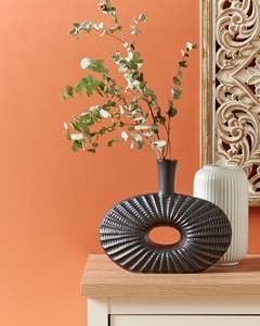 Vase à fleurs décoratif en métal tendance mondiale pour événements modernes et élégants – ZAHID EXPORTS, grand grossiste - Product Image 1