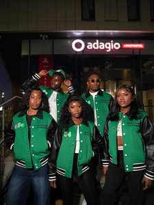 Fall Winter Women Clothes Fashion Embroidery Letterman Jacket Leather Sleeve Crop <b>Top</b> Baseball Jacket Ladies Varsity Jacket <b>Coat</b> - Product Image 2