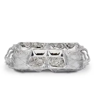 Plateau en métal artisanal de qualité supérieure pour accessoires de maison de luxe, plateau de décoration intérieure avec base à double texture par Zahid Exports India - Product Image 1