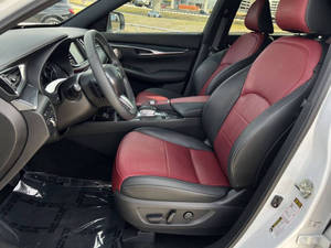Infiniti QX50 Sport 2023 Usado en Excelentes Condiciones - Product Image 3