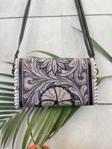 คลัทช์หนังแท้สำหรับผู้หญิง, กระเป๋าคลัทช์หนังแท้ใช้งานได้หลากหลายดีไซน์แกะสลักด้วยมือสำหรับโทรศัพท์และกระเป๋าสตางค์มาใหม่ - Product Image 4