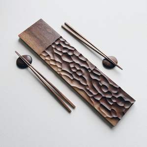 จานอาหารและจานไม้มะม่วงแกะสลักด้วยมือสไตล์อินเดียที่มีความสามารถมากที่สุด - Product Image 4