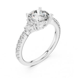 Anillo de Oro Blanco de 14K con Diamantes Cultivados en Laboratorio en Corte Trillón y Redondo |   Ropa de Oficina |   Diamante Cultivado Nuevo - Product Image 6