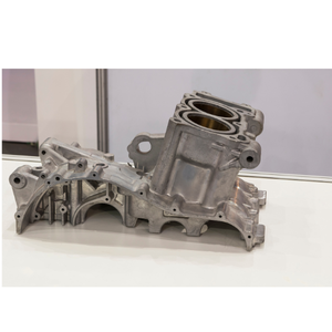 Piezas de servicios de fundición moldeadas a presión de aluminio de alta calidad - Product Image 3