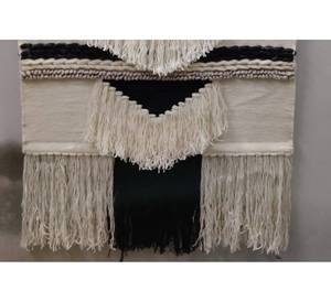 Meilleures ventes de tentures murales bohèmes en macramé, tapisserie en coton faite à la main - 40x30 pouces, décoration murale bohème, utilisez un design personnalisé - Product Image 1