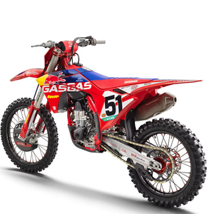 จัดส่งด่วนสำหรับรถมอเตอร์ไซค์วิบาก MC 450F เครื่องยนต์ 4 จังหวะ 450 ซีซี - Product Image 1