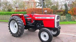 Tractor Agrícola Massey Ferguson 390 de 120 CV con Motor Yunnei, Caja de Cambios, Rodamientos y Bomba - Informe Incluido - Product Image 2