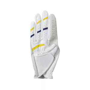 Gants de golf avec logo personnalisé pour hommes et femmes, coupe confortable avec contrôle amélioré du swing, protection des mains, sport en cuir véritable - Product Image 3