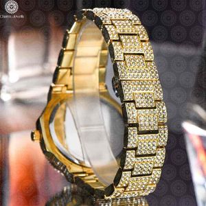 Charm Jewells Montre de luxe en cristal pour femme, analogique, à quartz, cadran carré en or jaune, 38 mm, style bijoux de mode - Product Image 4
