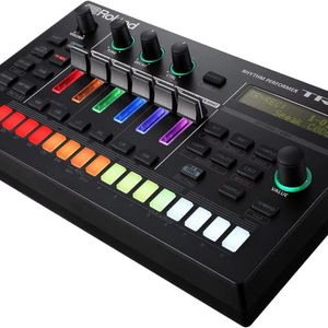 Tout nouveau Roland TR 6S Rhythm Performer, machine à rythmes compacte avec six pistes de sons TR authentiques, incluant - Product Image 1