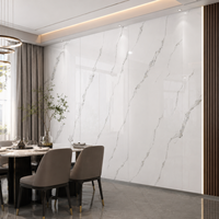 Panneaux muraux imperméables en bambou et charbon de bois WYRAX à haute brillance pour la décoration intérieure des halls avec un design moderne