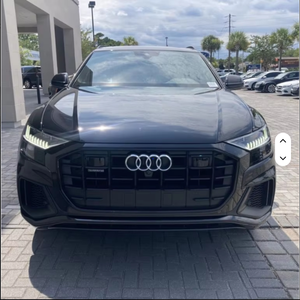 รถยนต์ออดี้ คิว8 ปี 2021 ขับเคลื่อนสี่ล้อ รุ่นสำหรับผู้ใหญ่ ภายในสีเข้ม เบาะหนัง พวงมาลัยขวา/ซ้าย 5 ที่นั่ง - Product Image 1