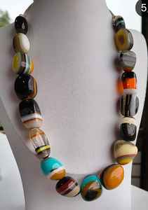 Collar de Cuentas Hecho a Mano en India, Nuevo Diseño de Moda, Cuentas de Resina para Mujer, Regalo para Fiesta y Boda, Diseño de Cruz Europea de la India. - Product Image 2