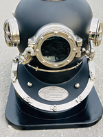 Casque de plongée vintage en laiton noir, objet décoratif |   Casque de plongée antique pour les profondeurs marines