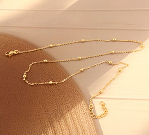 Collar de cadena con cuentas chapado en oro ajustable de 18 quilates diseño de bola de oro delicado uso diario cadena fina collar al por mayor - Product Image 1