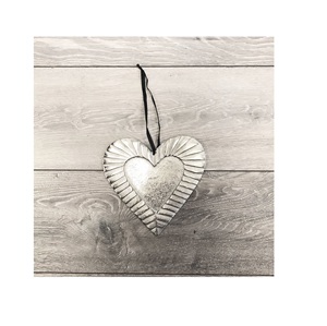 Multiple Painted Heart Shape Designs Best Customized Size for Hanging Use Perfect Home Indoor and Christmas Decor - Product Image 4