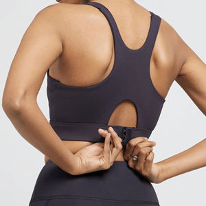 Soutien-gorge de sport respirant grande taille, couleur personnalisée, logo frontal, conception OEM, vêtements de yoga ajustables, faible MOQ, vente en gros - Product Image 3