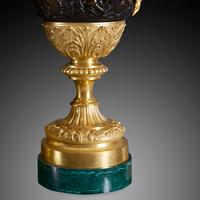 Vases en pierre de malachite faits à la main, durables et écologiques, couleur verte, style moderne simple, taille personnalisée pour la décoration intérieure