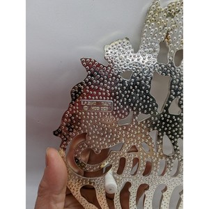 Dessous de plat de qualité longue durée pour dessus de table en finition personnalisée avec un motif de fleurs pour la décoration intérieure à bas prix - Product Image 3