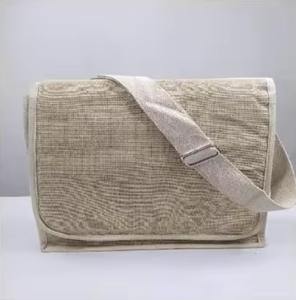 Bolsa de yute de alta calidad con asa duradera Textil versátil para todos los propósitos para seminarios - Product Image 4