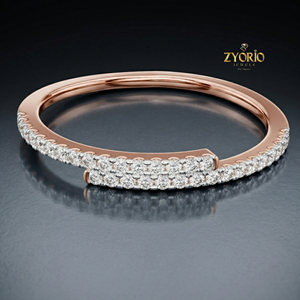Anillo de media eternidad con diamantes de laboratorio de corte redondo en plata de ley 925, anillo de boda para mujer - Product Image 5