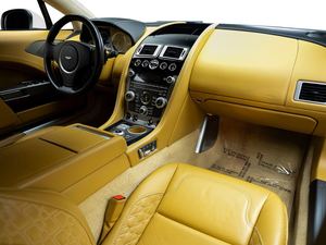 Nouveautés à prix réduits ! Voiture de luxe d'occasion, berline, MartinsRapide S RWD 2015, 6L V12, boîte automatique 8 vitesses, sièges en cuir - Product Image 3
