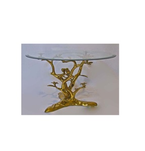 Table basse légère en aluminium avec cadre à motif floral antique et plateau en verre durable idéal pour l'esthétique minimaliste moderne - Product Image 2