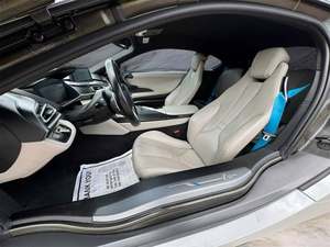 BMW I8 COUPE AWD 2015 Económico con Volante a la Izquierda/Derecha - Product Image 5