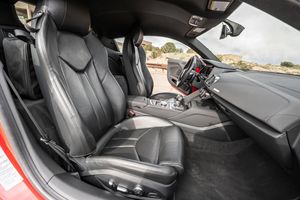 ออดี้ R8 V10 คูเป้ RWS ปี 2018 สภาพดี - Product Image 2