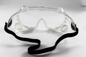 Lunettes de sécurité Z87.1 avec revêtement anti-rayures et antistatique Lentilles en polycarbonate pour utilisation en laboratoire chimique - Product Image 4