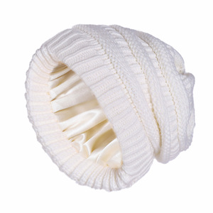 Trung Quốc Nhà Cung Cấp Satin Lót Phụ Nữ Slouchy Đan <span class=keywords><strong>Beanie</strong></span> <span class=keywords><strong>Hat</strong></span> Ấm Skull Ánh Sáng Trọng Lượng Slouch Mùa Đông <span class=keywords><strong>Hat</strong></span> - Product Image 4