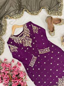 ชุดเดรสงานปาร์ตี้สไตล์อินเดียสำหรับผู้หญิง ขายส่ง เสื้อผ้าชาติพันธุ์ ชุดปาลาซโซผ้าจอร์เจตต์สองสี ตกแต่งเลื่อมและงานปัก พร้อมผ้าคลุมไหล่ - Product Image 6