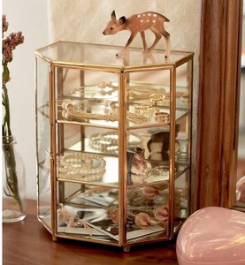 Joyero de metal estilo real hecho a mano, forro suave, almacenamiento elegante en el interior con un diseño impresionante - Product Image 3