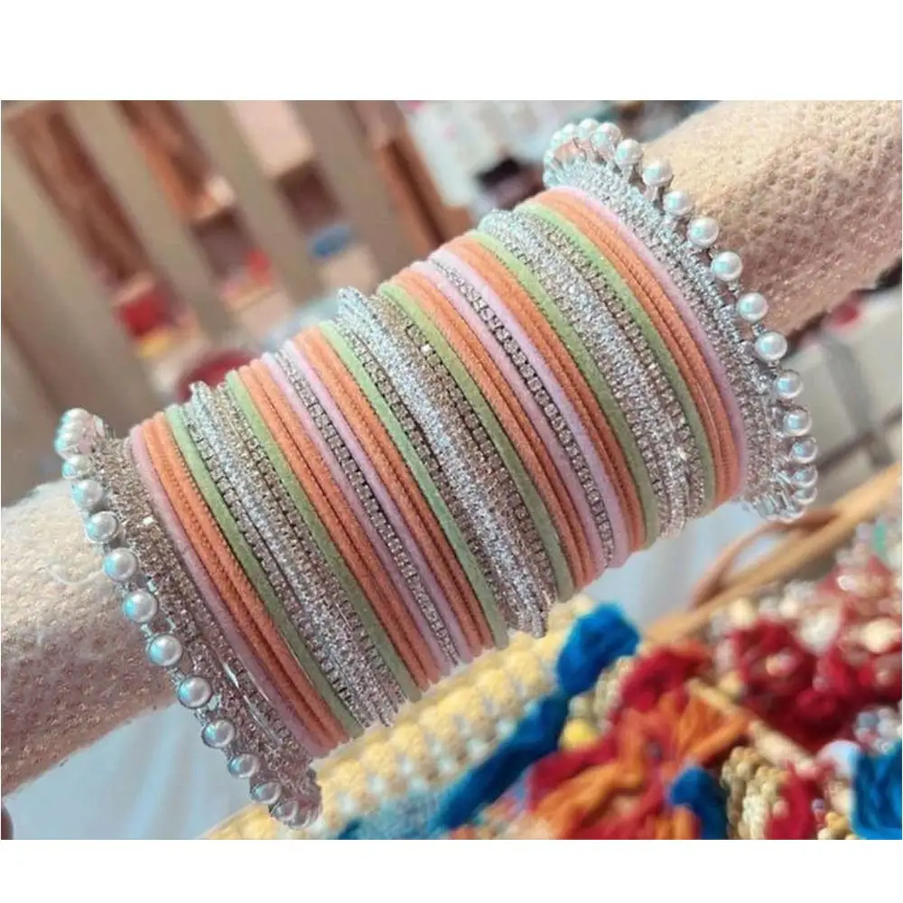 Tùy chỉnh thiết kế Phụ nữ Bangles đối với phụ nữ cao cấp chất lượng chất liệu Made thiết kế thời trang churi Bộ