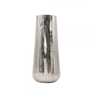 Jarrón de flores con forma nueva para mesa y decoración, maceta de metal para decoración del hogar y la sala de estar - Product Image 6