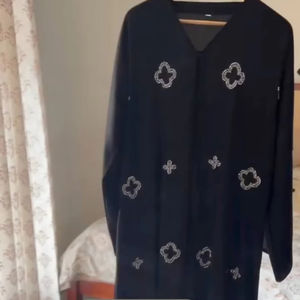 Abayas pour femmes élégantes et modestes brodées à la main de qualité supérieure robes formelles traditionnelles de Dubaï tissu respirant - Product Image 2