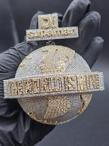 Collar con Colgante de Diamante Moissanite VVS Popular, Estilo Hip Hop, con Baño de Oro y Diseño de Globo de Plata 925, a Bajo Precio - Product Image 4