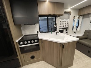 Nouvelle caravane de voyage 2026 Forest River Wildwood X-Lite 24RLXL avec tente de toit en promotion - Product Image 2