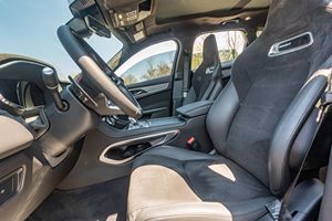 ข้อเสนอสุดคุ้มสำหรับ F-PACE SVR 575 EDITION ปี 2025 - Product Image 4