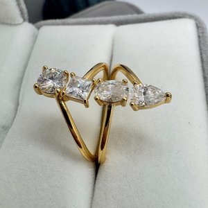 Bague en diamant moissanite, design original unique, multi-coupe, 4 pierres, argent 925, plaqué or 18 carats, cadeau de mariage, de fiançailles, d'anniversaire - Product Image 2