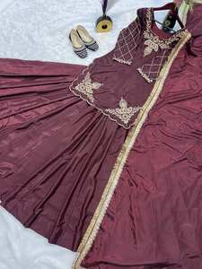 ชุดแต่งกายบอลลีวูดสำหรับงานแต่งงานและโอกาสพิเศษชุดอินเดียและปากีสถาน - Product Image 4