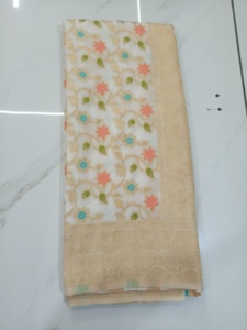 สารีไนลอนที่มีเสน่ห์สำหรับความสง่างามทันสมัยสวมใส่สบายและง่ายต่อการแต่งตัวสำหรับทุกกิจกรรมของอินเดียและเสื้อผ้าปากีสถาน - Product Image 4