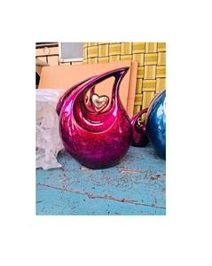 โกศรูปหยดน้ำสไตล์อเมริกันทำจากอะลูมิเนียม พร้อมหัวใจสีทอง ความจุ 220 คิว สำหรับใส่เถ้ากระดูกหลังเผาศพ - Product Image 1