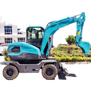 Automóvil con Volante a la Izquierda, Neumáticos R18, Portaequipajes de Aleación de Aluminio, Asientos de Tela, 7 Plazas - Product Image 1