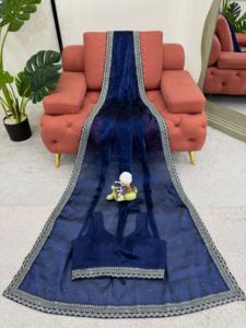 Beau saree de créateur avec fil et séquence fonctionnant avec un diamant LCD sur tout le sari et le chemisier - Product Image 3