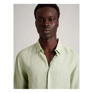 เสื้อเชิ้ตผู้ชายสไตล์ร่วมสมัย ออกแบบมาเพื่อผู้ชายยุคใหม่ที่แสวงหาความสบาย ดีไซน์เรียบร้อย และเหมาะสำหรับการสวมใส่ในชีวิตประจำวัน - Product Image 2