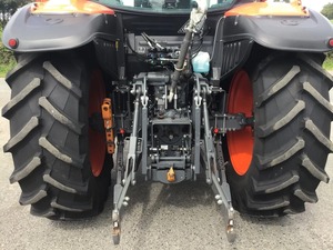 Tractor Agrícola Kubota M6-121 Original de 123 HP |   Tractor Agrícola Diésel 4x4 para Uso Comercial - Product Image 4