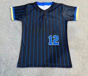 Uniforme de baseball personnalisable avec des ensembles respirants de grande taille mettant en vedette le logo du nom de l'équipe sur le devant - Product Image 1