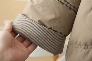 Manteau d'hiver imperméable et coupe-vent pour femmes grandes tailles |   Veste longue à capuche surdimensionnée Col montant |   Vêtements d'extérieur épais et blancs chauds - Product Image 6