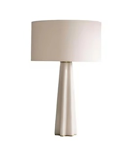 Lámpara de mesa de metal de inspiración vintage para interiores de casas, luz de noche elegante, pieza de iluminación de escritorio de hierro elegante - Product Image 5